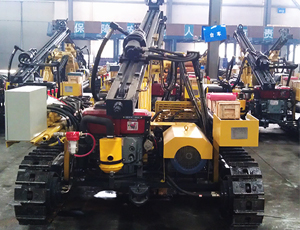 KG910E/YC910E型露天潛孔鉆車